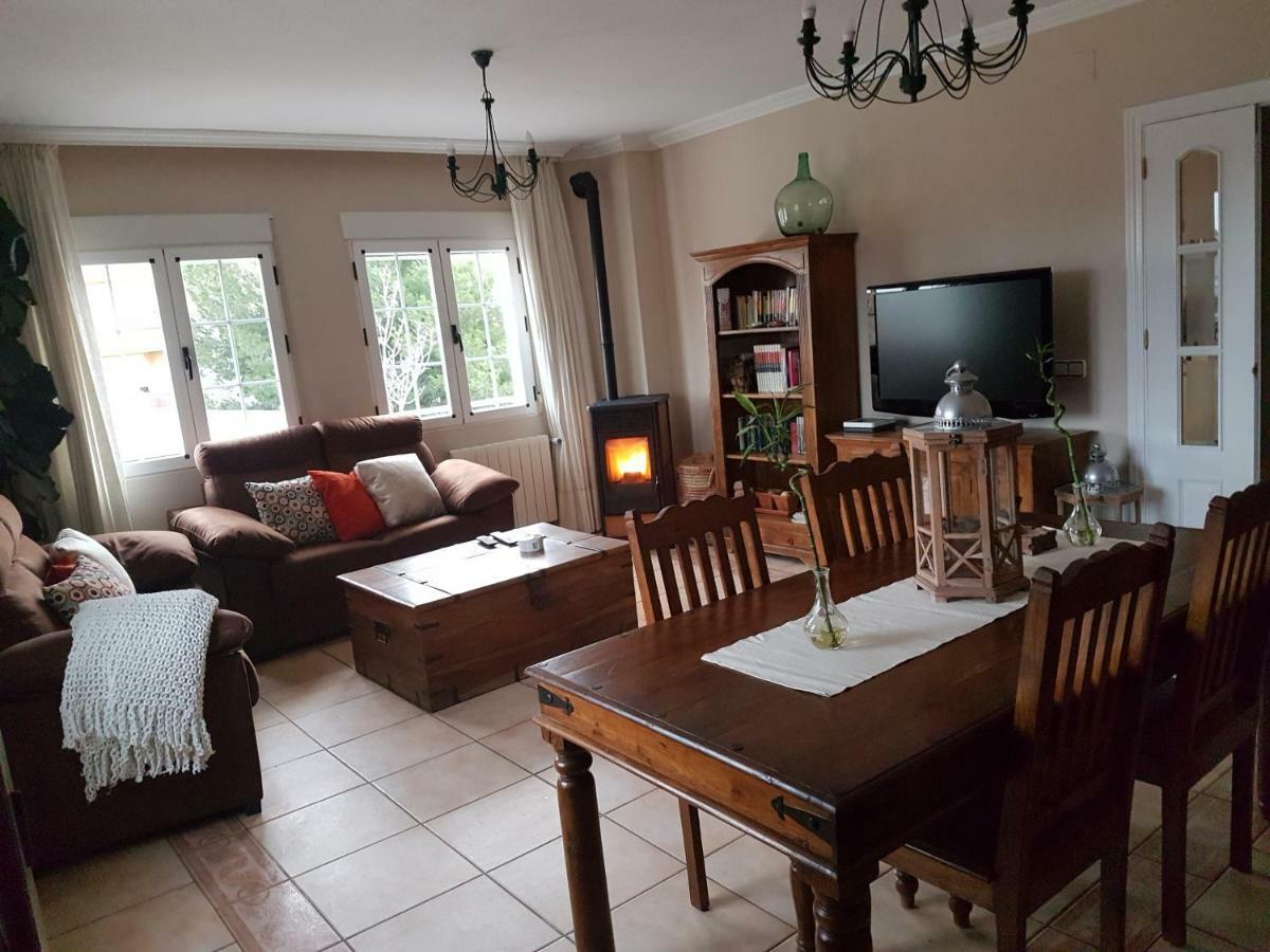 Casa Rural El Sauce. A 2,5 Km De Cuenca Capital Nohales 外观 照片