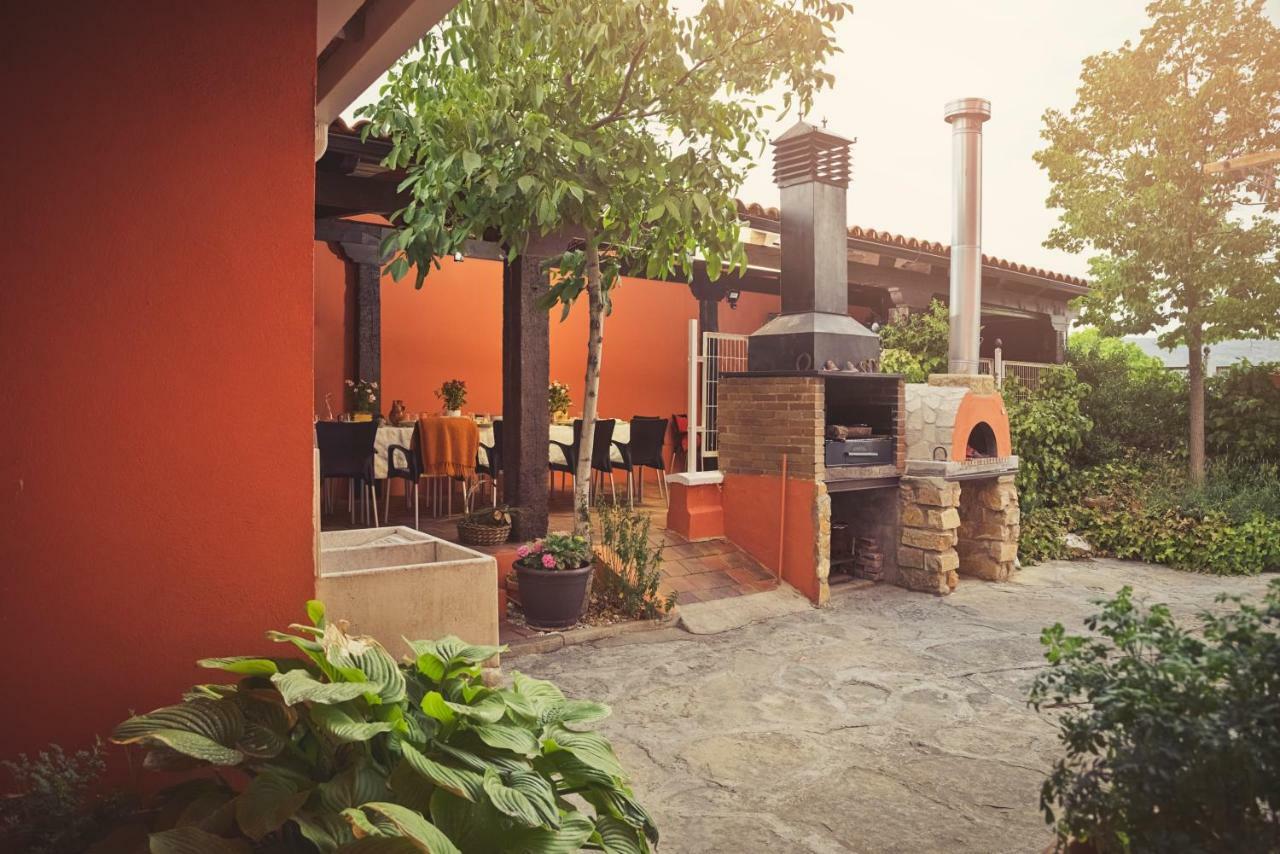 Casa Rural El Sauce. A 2,5 Km De Cuenca Capital Nohales 外观 照片