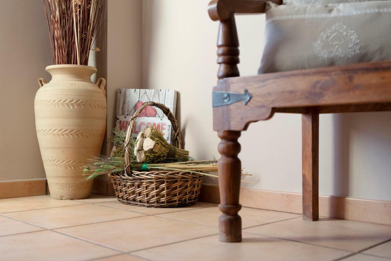 Casa Rural El Sauce. A 2,5 Km De Cuenca Capital Nohales 外观 照片