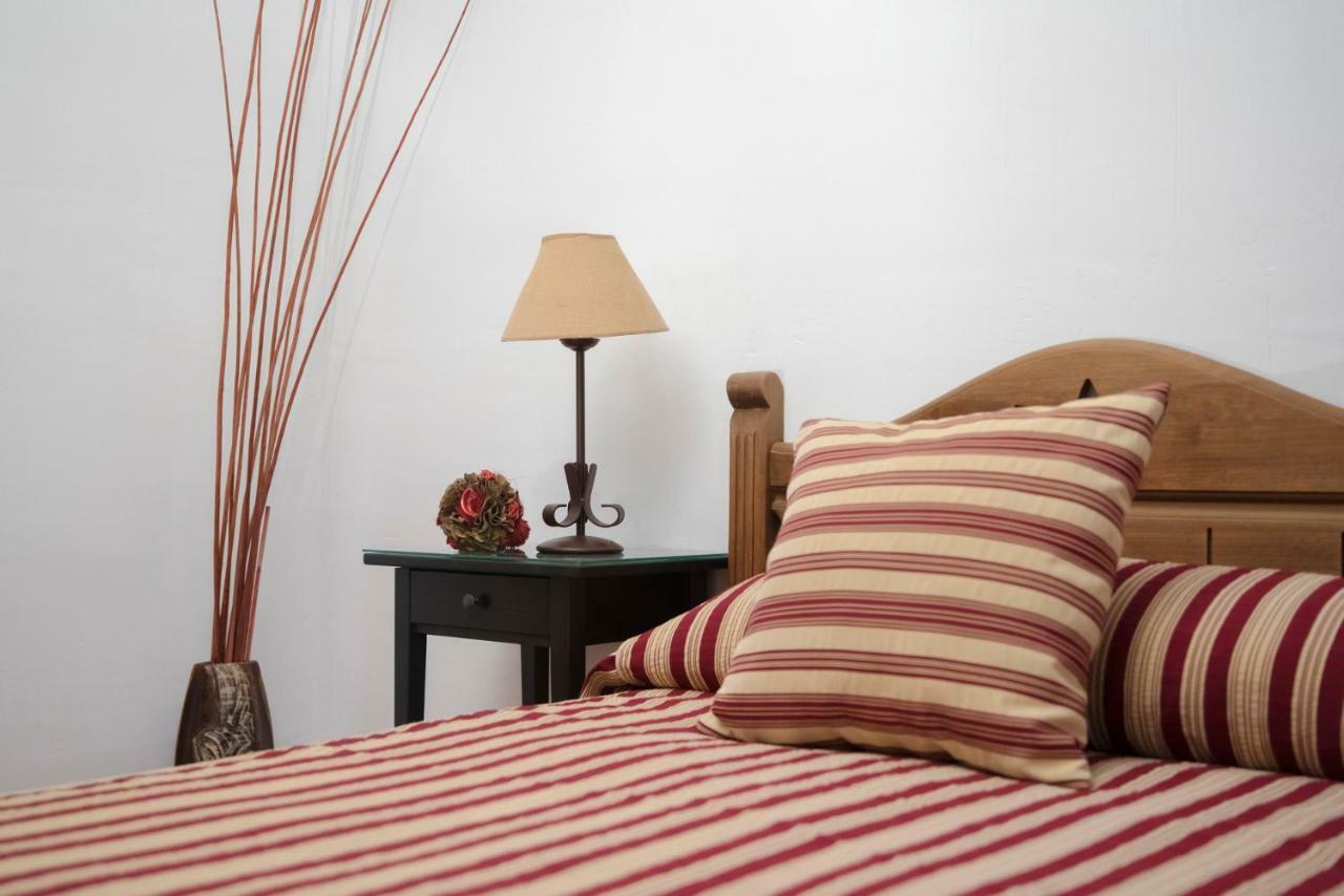 Casa Rural El Sauce. A 2,5 Km De Cuenca Capital Nohales 外观 照片